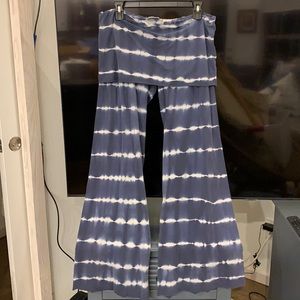 LVR Fashion Foldover Yoga soft Pants Flare Legs Tie Dye Blue and White Large